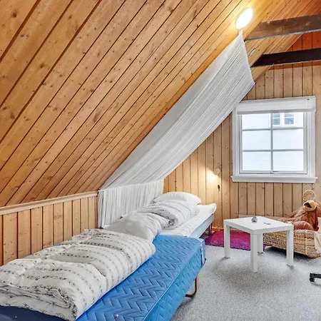 Holiday home Beautiful In With Kitchen *