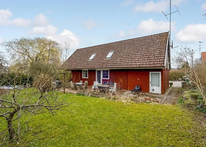 Beautiful In With Kitchen Holiday home *